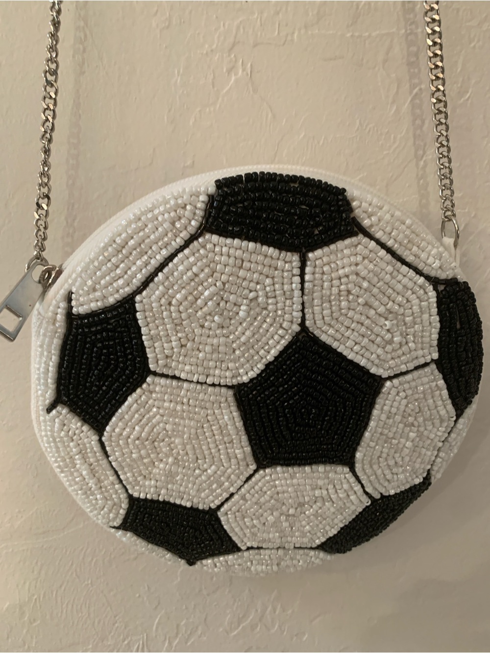 Soccer Ball Beaded Crossbody Chain Zippered Bag - Black & White no flaws